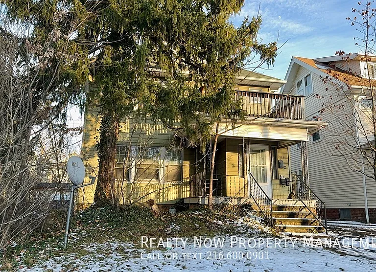 2201 Oakdale Rd #1 — Photo 1