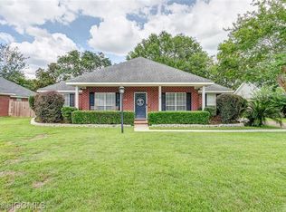 2221 Cresting Ct, Mobile, AL 36695