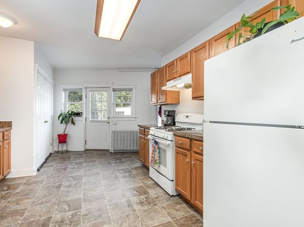 342 N Cedar St