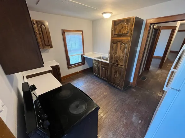 240 Clark St #240.5, Cambridge, OH 43725