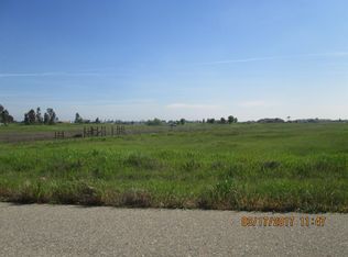 21251 Elmwood Rd, Madera, CA 93638