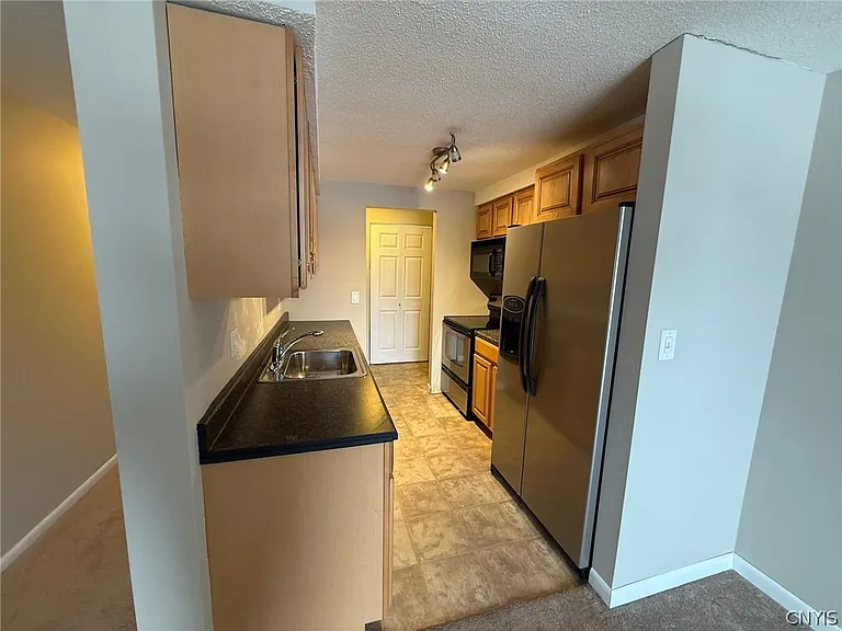 505 Village Blvd — Photo 15