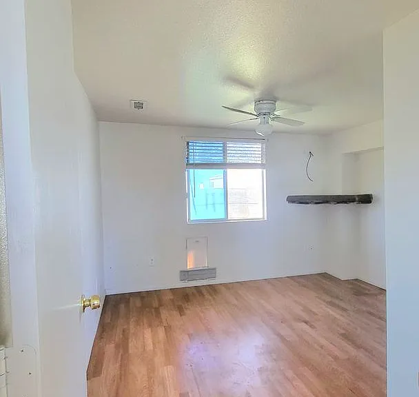 1130 E Gamebird Rd — Photo 10