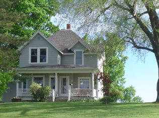 E3531 County Rd N, De Soto, WI 54624