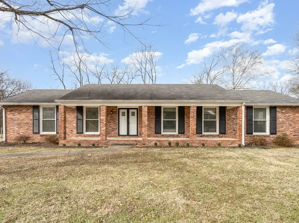 1009 Edwin Warner Dr, Nashville, TN 37205
