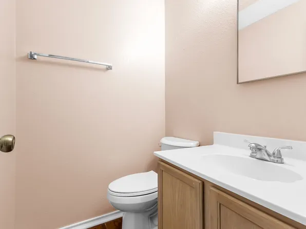 6161 Border Trail Dr, San Antonio, TX 78240