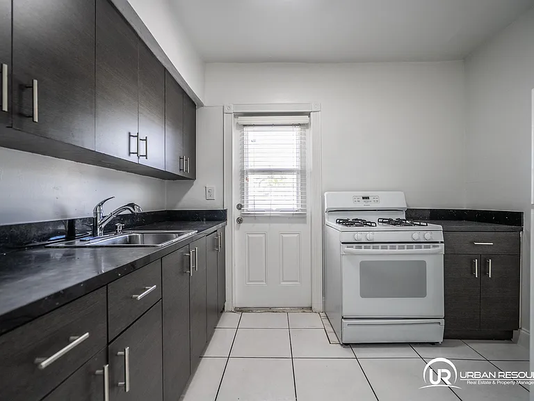 7821 Carlyle Ave #1 — Photo 7