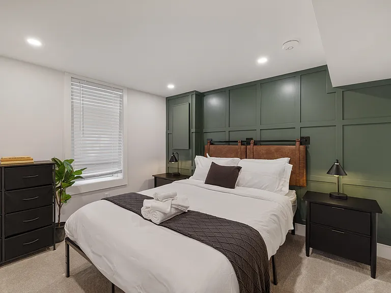511 Coolidge Rd — Photo 36