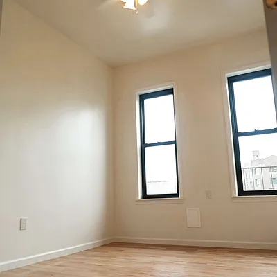 Rented by Nooklyn NYC LLC | media 10