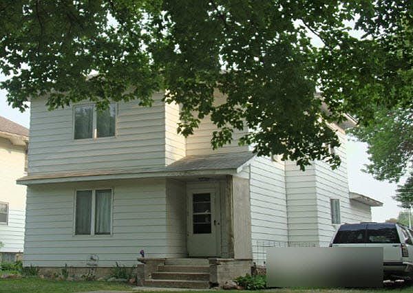 2nd image of 606 E Call St #T