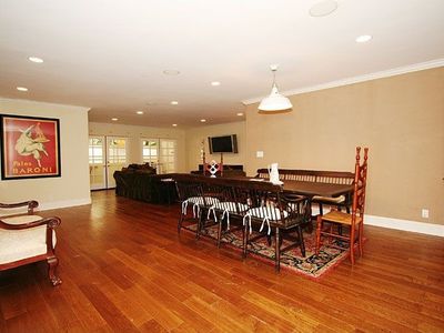 11970 Montana Ave APT 112, Los Angeles, CA, 90049