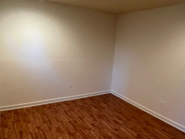 1853 Garden Ave — Photo 13