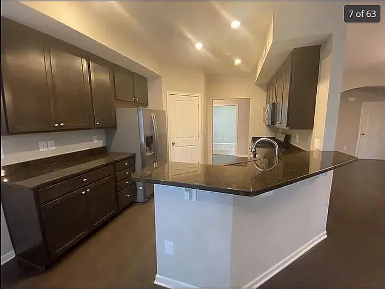 5921 Blackbird Way #5921 — Photo 12