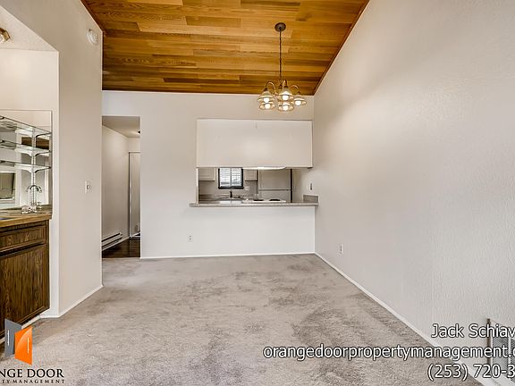 5th image of 1810 Maple Ln Unit 1-M73
