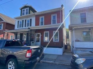 326 S 2nd St, Saint Clair, PA 17970
