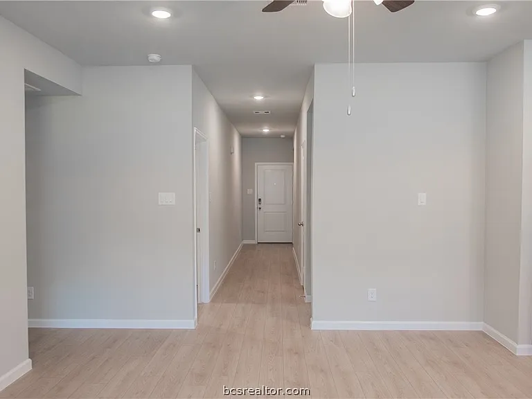 10652 Knox Dr — Photo 13