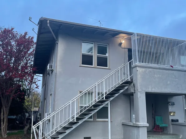 912 4th St APT 2, Corning, CA 96021