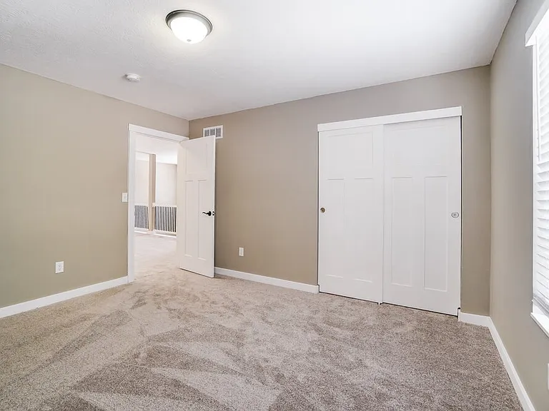 4902 Dickens Dr — Photo 14