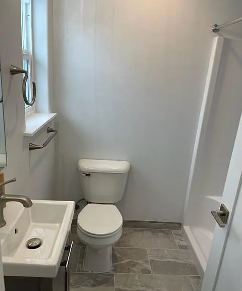 1105 Schley Ave #B — Photo 10