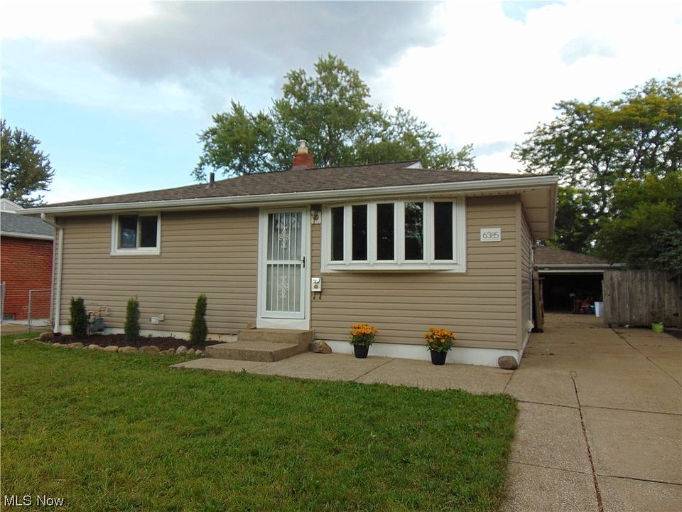 1st image of 6385 Sandfield Dr