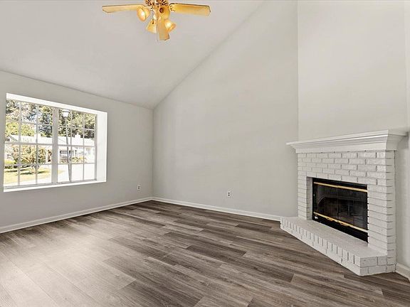 5th image of 1141 Copper Creek Ct