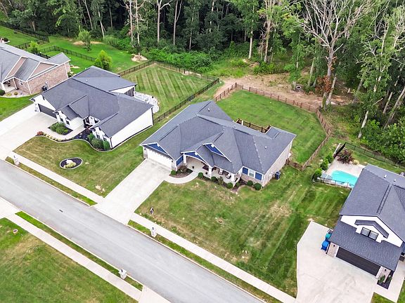 5th image of 58 Lake Ridge Rd