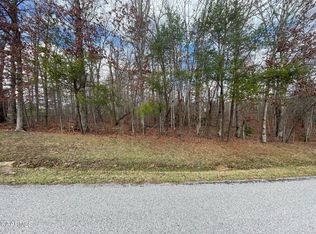 Golf Club Ln, Crossville, TN 38571
