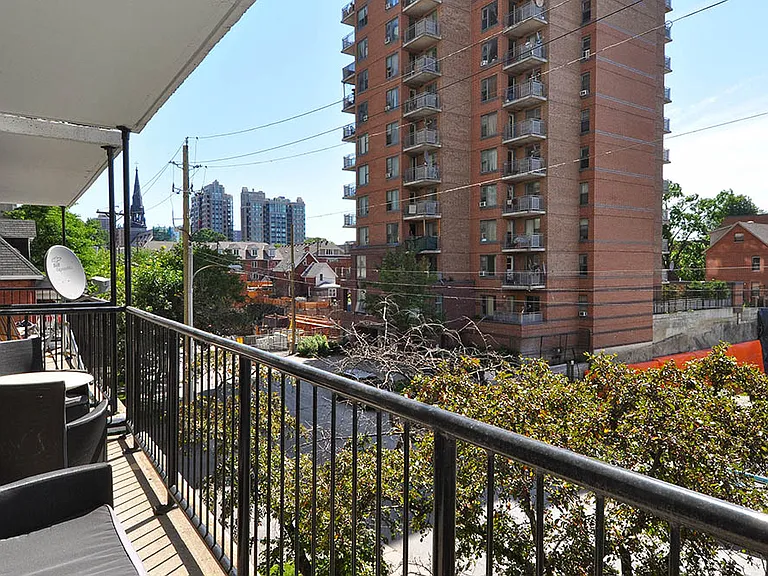 235 Bay St #605 — Photo 5