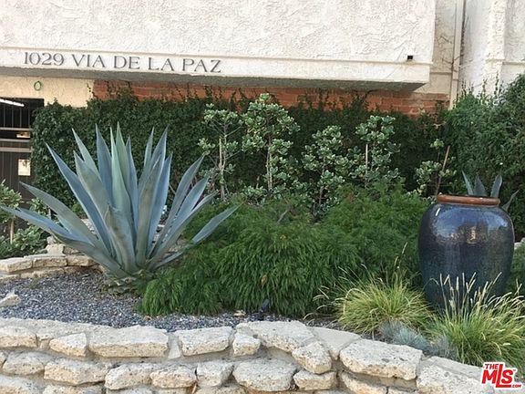 2nd image of 1029 Via De La Paz Unit 326