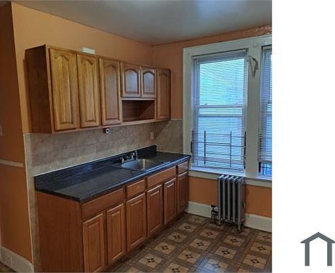 2nd image of 106 Girard Ave #2
