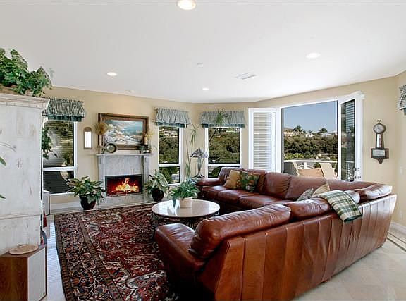 Family Room with Views of Hills and City Lights