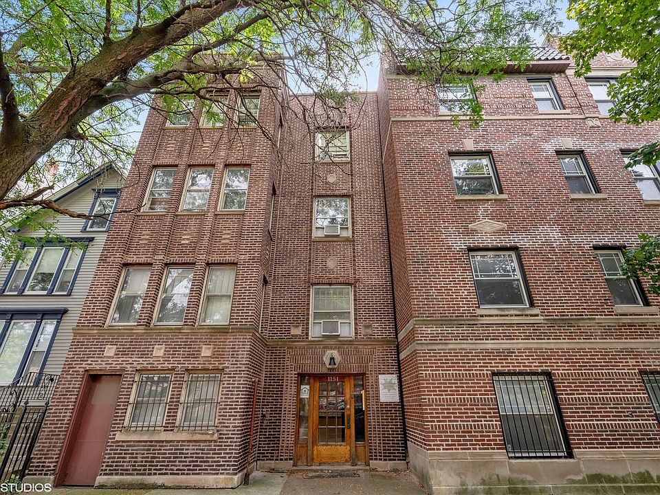 1st image of 1151 W Waveland Ave APT 3