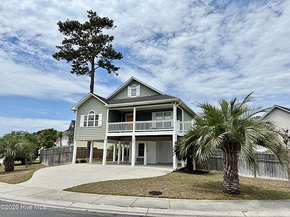 2nd image of 733 Ocracoke Drive