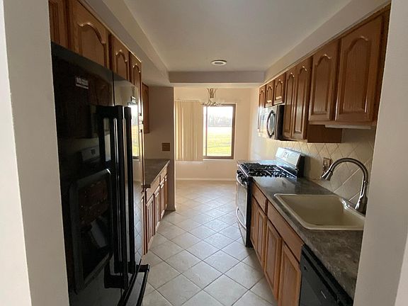 2nd image of 17032 Kingsbrooke Dr #49