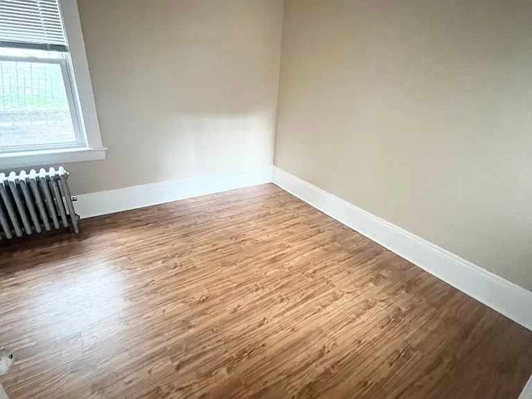 2029 Murray Hill Rd — Photo 9