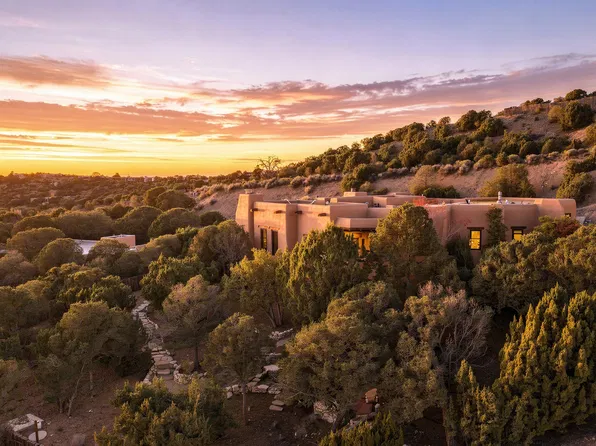 140 Barranca Rd, Santa Fe, NM 87501