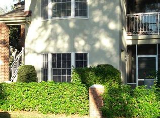 103 W Park Shores Cir APT 9W, Indian River Shores, FL 32963