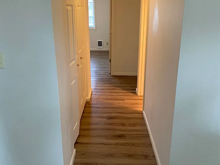 742 32nd Ave SE #7 — Photo 13