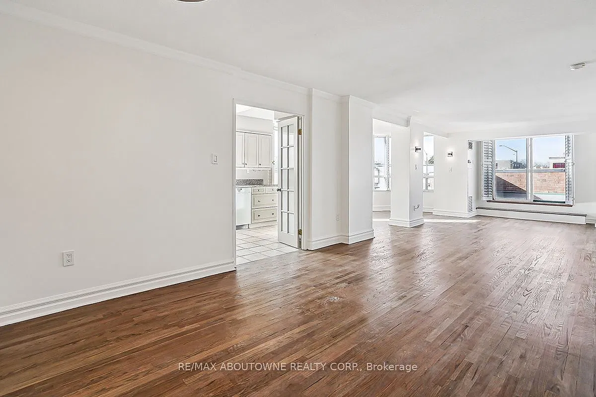 2 bed, $5,350 — Photo 4