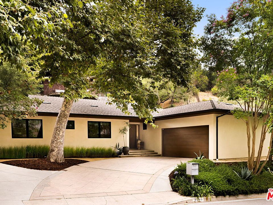 1st image of 3546 Mandeville Canyon Rd