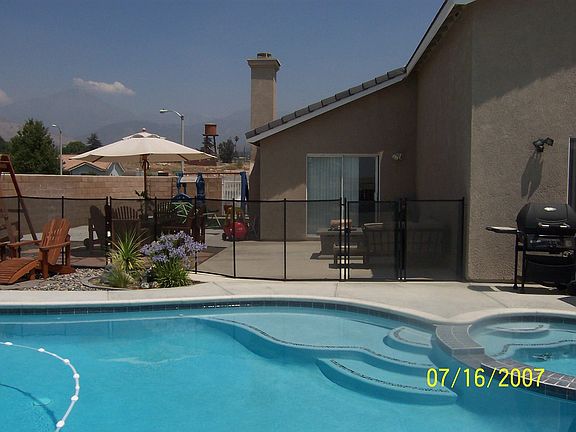 comfy sports pool and spa
