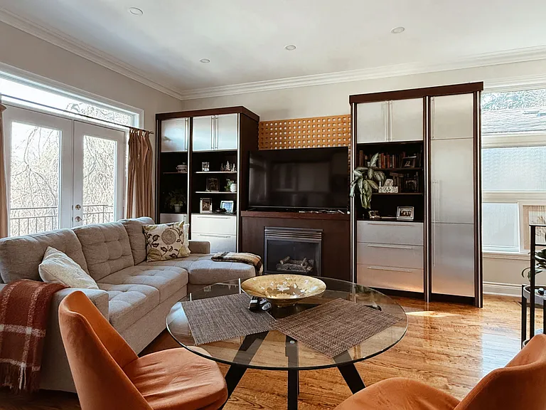 1186 Royal York Rd #1 — Photo 7