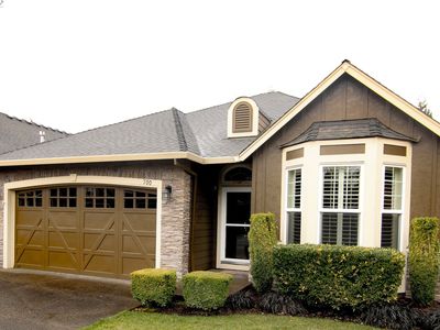 700 Fairwood Cres, Woodburn, OR, 97071