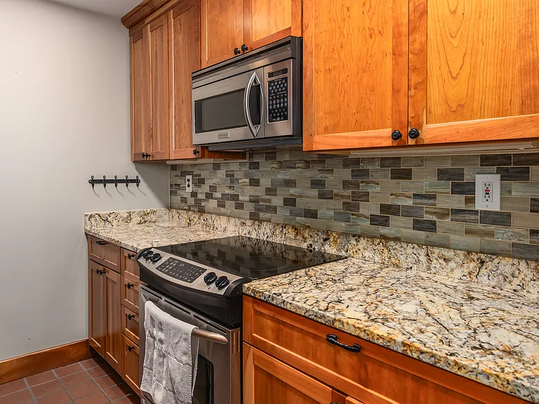 555 S Water St #313 — Photo 12
