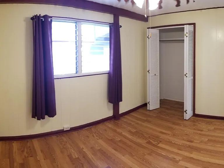1327 Keolu Dr #B — Photo 11