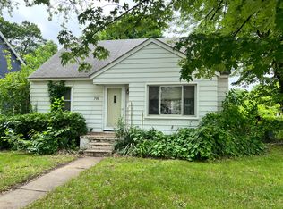 799 N Harvey St W, Plymouth, MI 48170