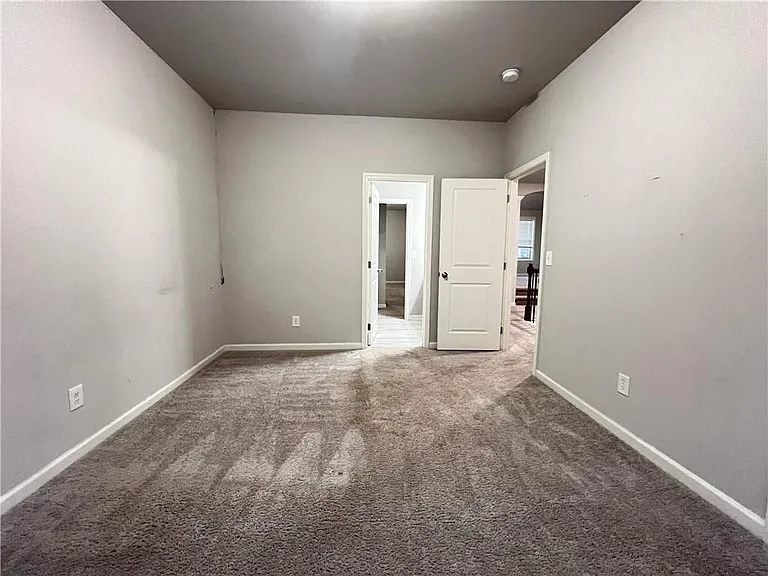 4675 Silver Oak Dr — Photo 42