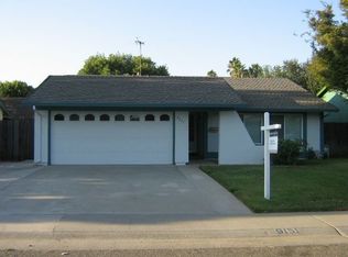 9151 Firelight Way, Sacramento, CA 95826