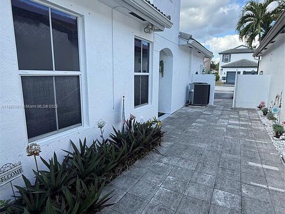 4th image of 18456 NW 24th St