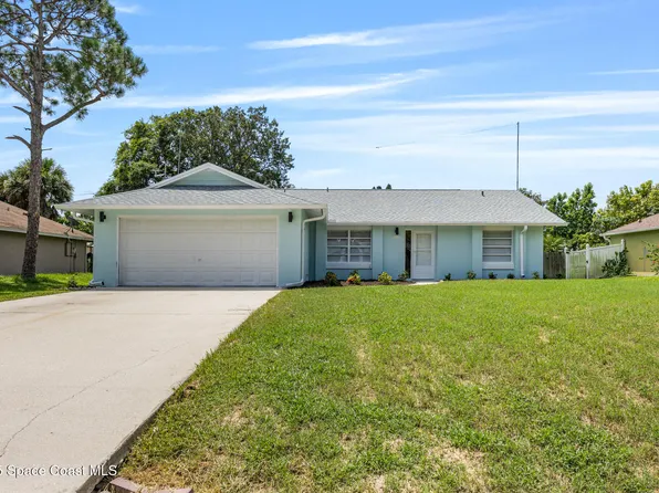 1738 Hays St NW, Palm Bay, FL 32907